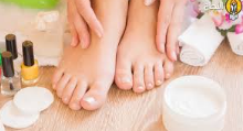 10 نصائح للعناية بقدميكِ سيدتي: لأن قدميكِ تستحقان أفضل العناية!