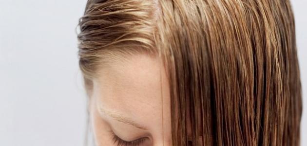 أفضل الخلطات الطبيعية للعناية بالشعر الدهني