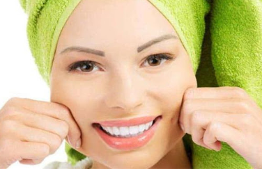 خلطات طبيعية بديلة للفيلر لنفخ الخدود بطريقة آمنة وفعالة